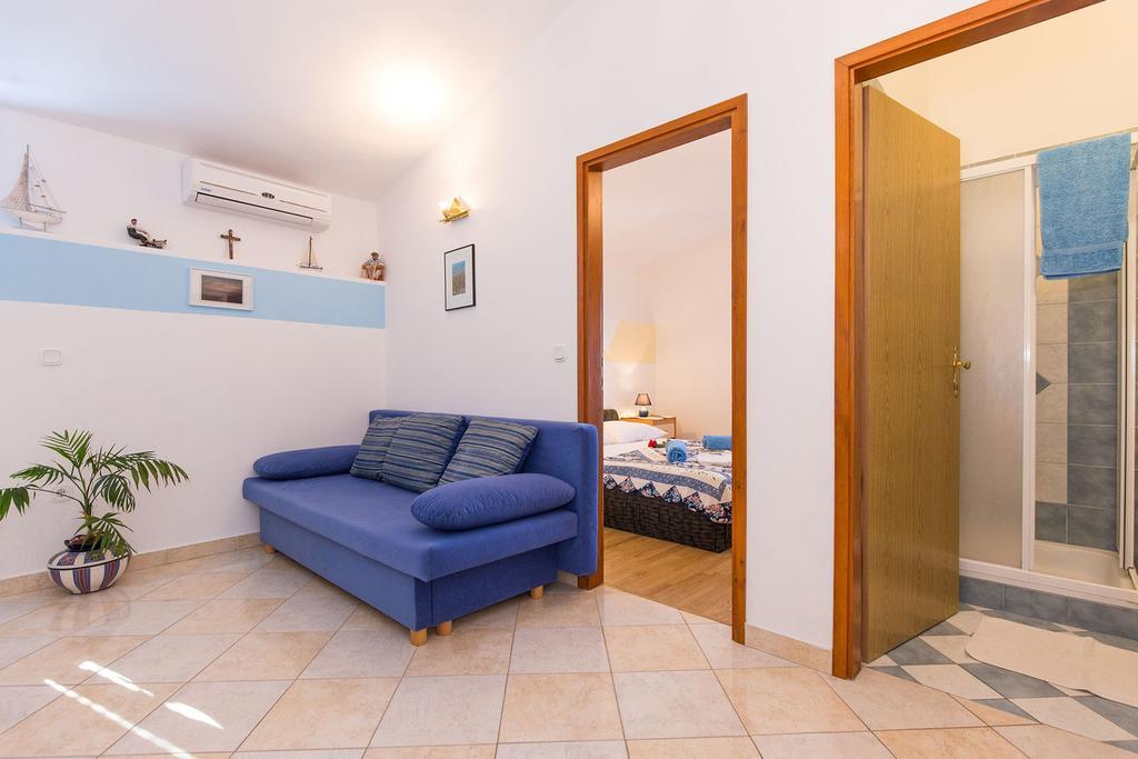 Apartments Juras Brzac Exterior photo
